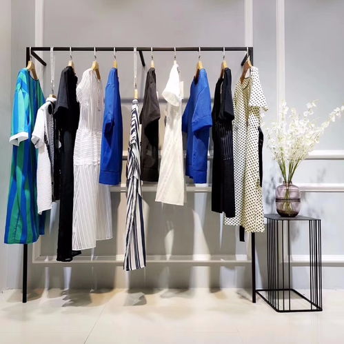 探寻优质货源 走进朴庄19夏真丝棉麻品牌折扣女装店