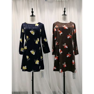 郑州18新款冬装品牌折扣女装批发与艾薇儿服装尾货走份 投资品牌折扣批发的智慧选择